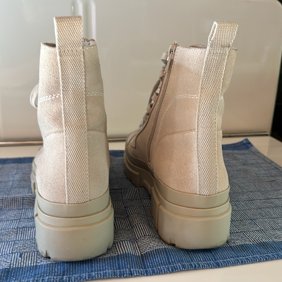 Ankle boot - Picture 4 of 8